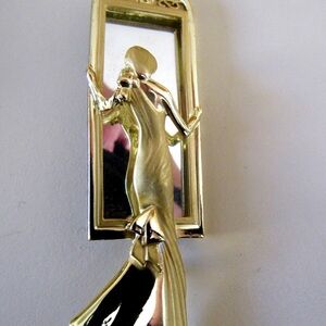 Vintage AJC Elegant Lady Mirror Reflection Brooch Gold Tone 3 1/4” 1980’s